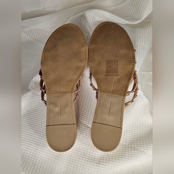 *NWOB* Dolce Vita Studded Sandals - Picture 6 of 10